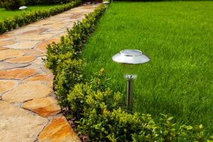 solor-landscaping-lights-path